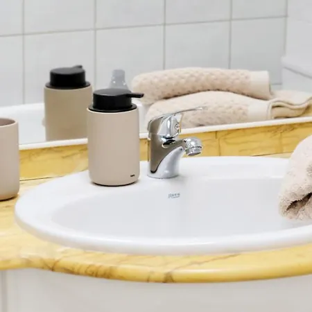 Sunnypalms Casa Mar 22 *