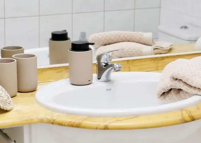 Sunnypalms Casa Mar 22 *